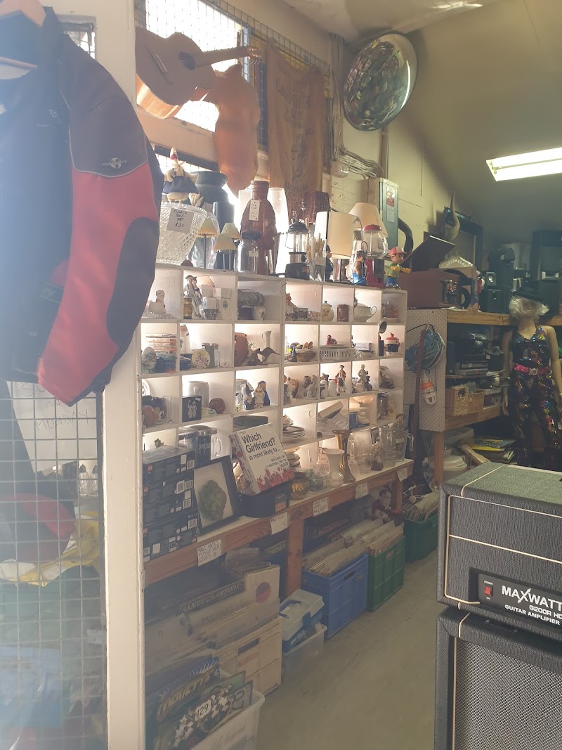 Check out Goodna Second Hand Mart Redbank in Redbank