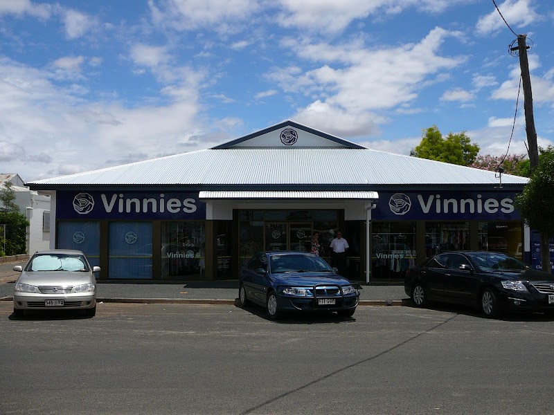 Check out Vinnies Roma in Roma