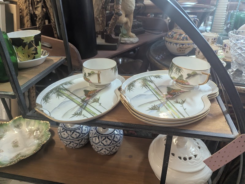 Check out Lots of Treasures Malvern in Malvern