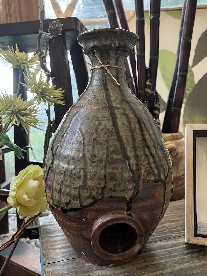 Check out CuratorNZ in Cambridge