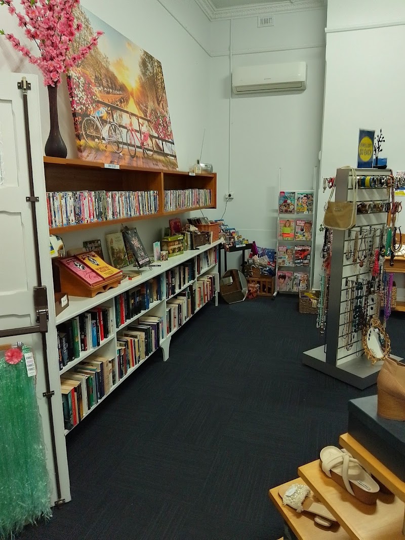 Check out Vinnies Tailem Bend in TAILEM BEND