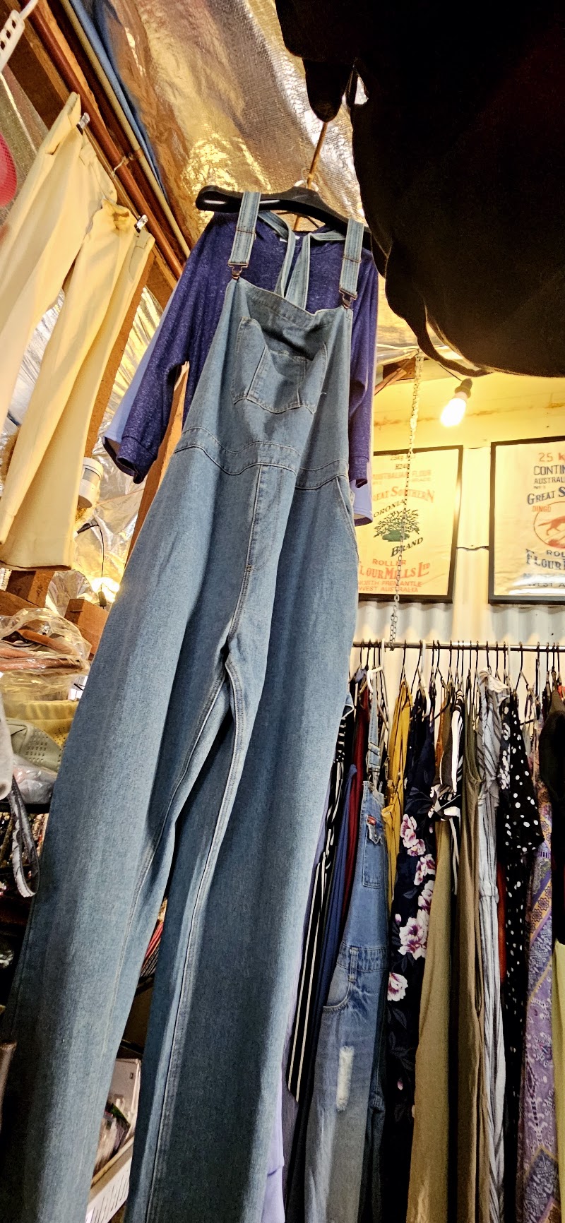 Check out Boomerang Op Shop Katanning in Katanning