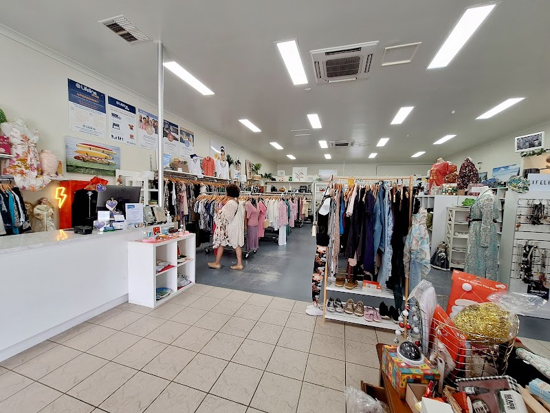 Check out Lifeline Shop Ballina in Ballina