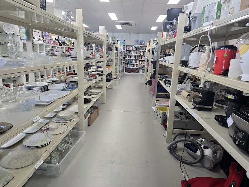 Check out Neighbours Aid – Op Shop Hervey Bay Pialba in Pialba