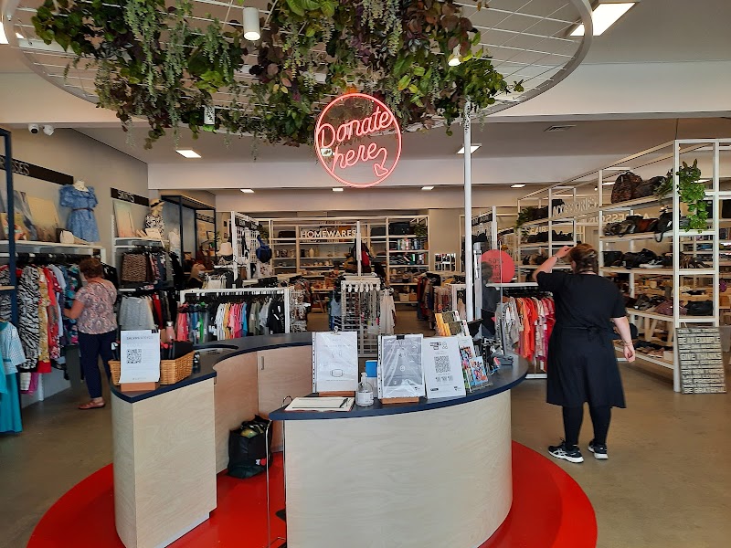 Check out Salvos Stores Mordialloc in MORDIALLOC