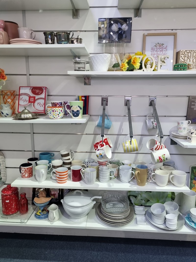 Check out Salvos Stores Ringwood in RINGWOOD