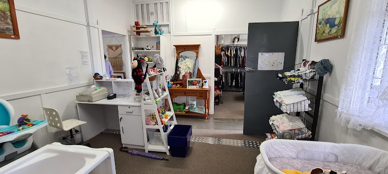 Check out Lavender Cottage Preloved Boutique in Penrith-Katoomba corridor