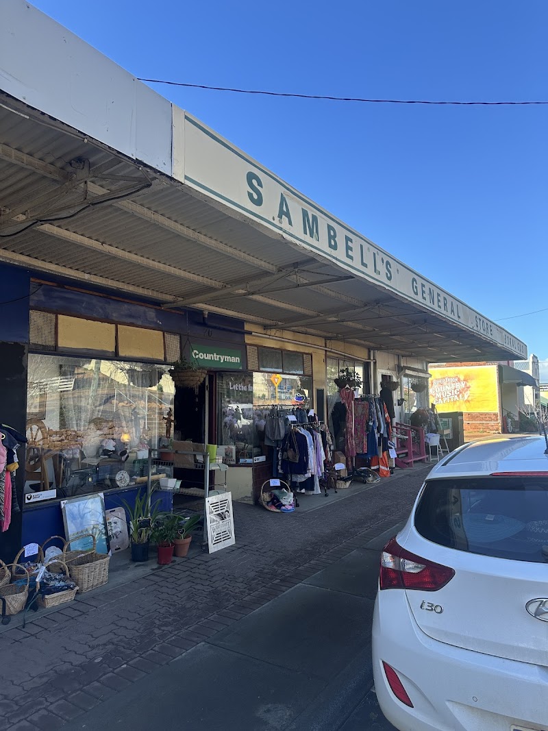 Check out RFDS Charity Op Shop Boyup Brook in Boyup Brook