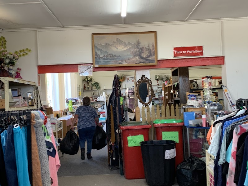 Check out Salvation Army Thrift shop Murray Bridge – 4 Railway Terrace in Murray Bridge