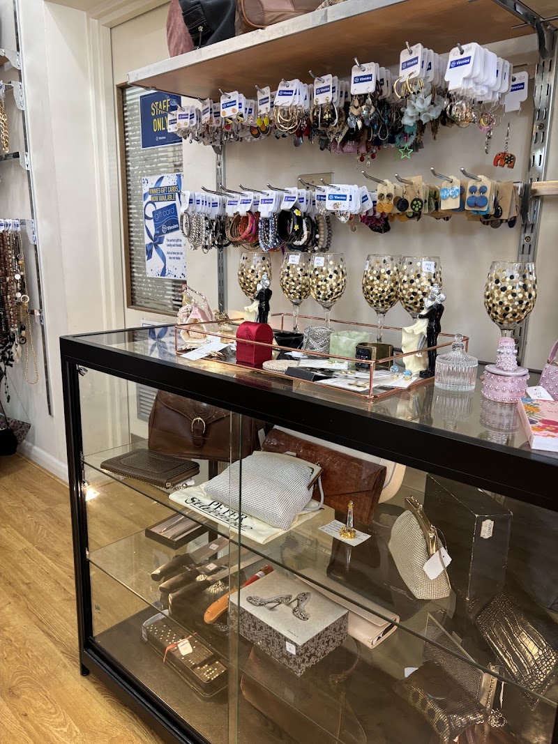 Check out Vinnies Parkside in PARKSIDE