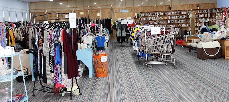 Check out Fossick & Find Opportunity Shop in Morwell