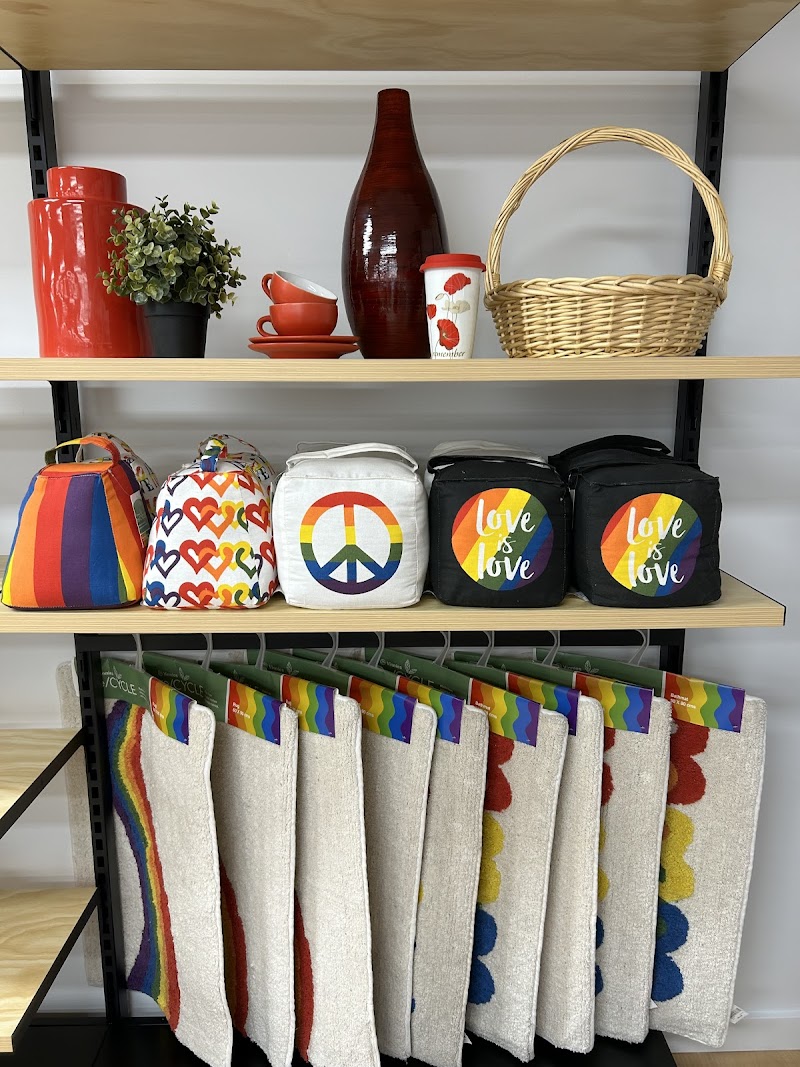 Check out Vinnies Shellharbour in SHELLHARBOUR CITY CENTRE