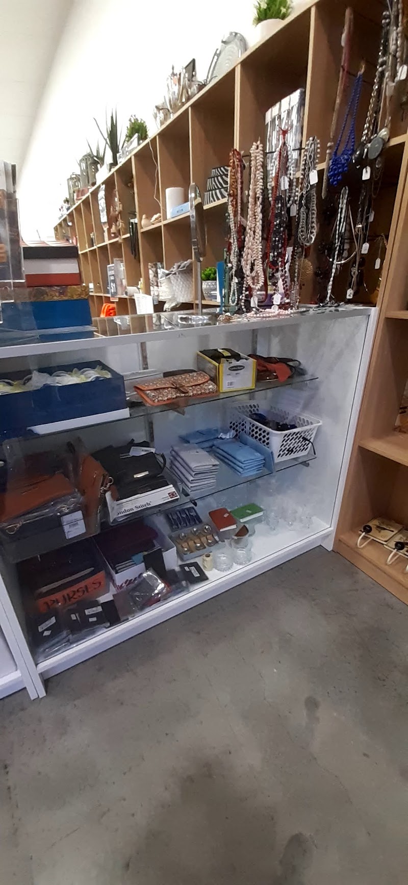 Check out Lifeline Shop Ipswich Riverlink – Riverlink Shopping Centre Shop BD12 Corner Downs Street & in Ipswich