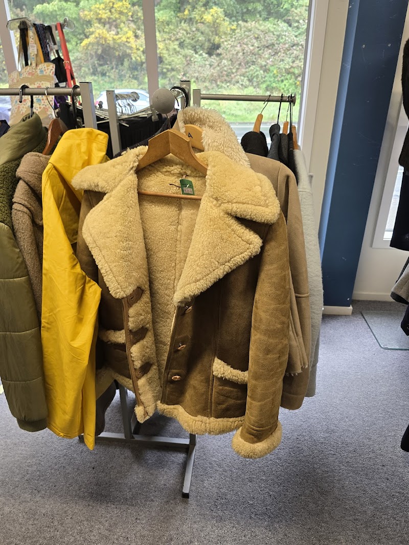 Check out Mary Potter Hospice Shop – Porirua in Porirua