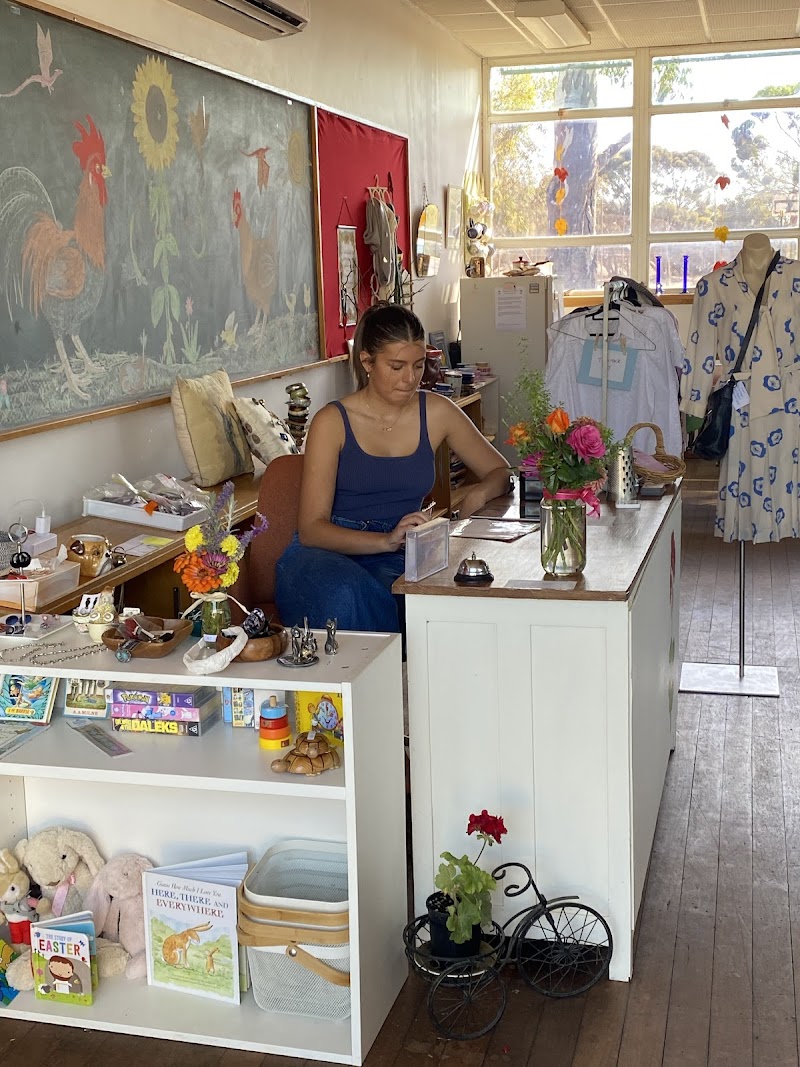 Check out Geranium Op Shop in Geranium