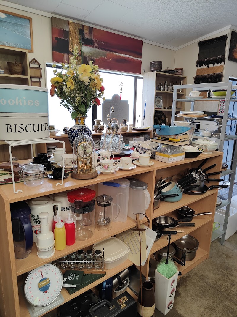 Check out Manny's Clearance Recycling in Waitangirua