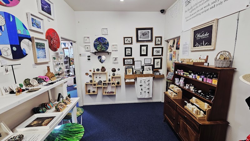 Check out Upcycle ReDesign Store Waiheke in Oneroa