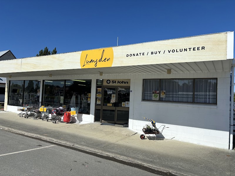 Check out St John Op Shop Lumsden in Lumsden