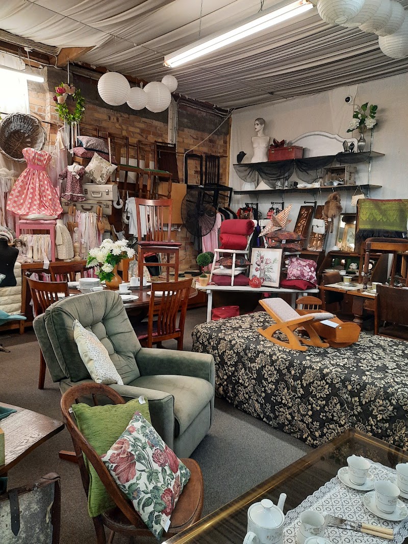 Check out St John Op Shop Paeroa in Paeroa