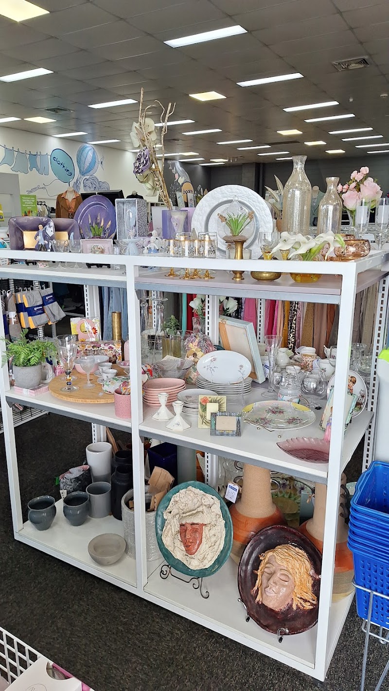 Check out Vinnies Ringwood in RINGWOOD