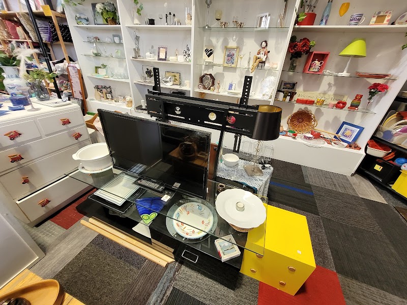 Check out St John Waiuku Store in Waiuku