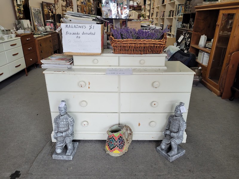 Check out Caught Short Secondhand Shop in Taihape