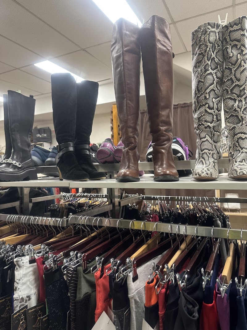 Check out Finders Keepers Boutique St Mary's Store in St Marys