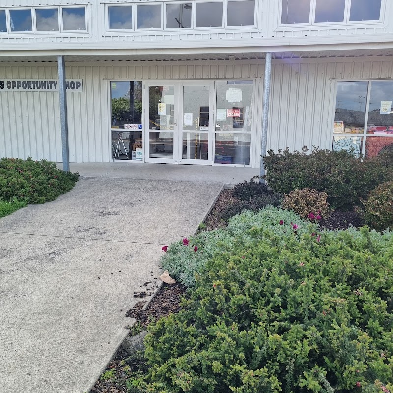 Check out St Andrew's Op Shop Waiuku in Waiuku