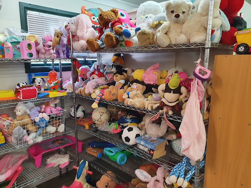 Check out Mudgeeraba Uniting Church Op Shop in Mudgeeraba