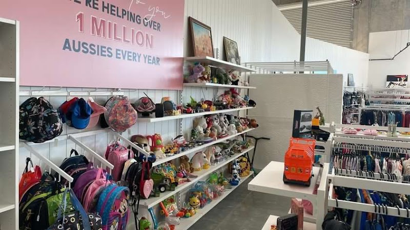 Check out Salvos Stores Carseldine in GEEBUNG