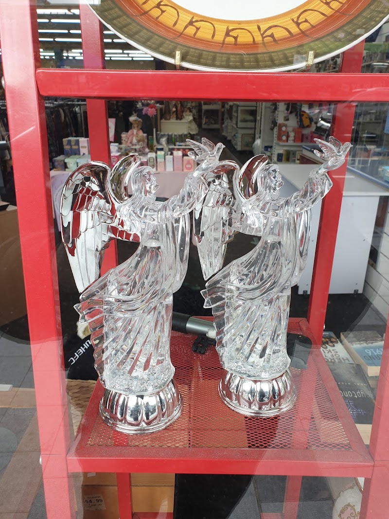 Check out Salvos Stores Oakleigh in OAKLEIGH
