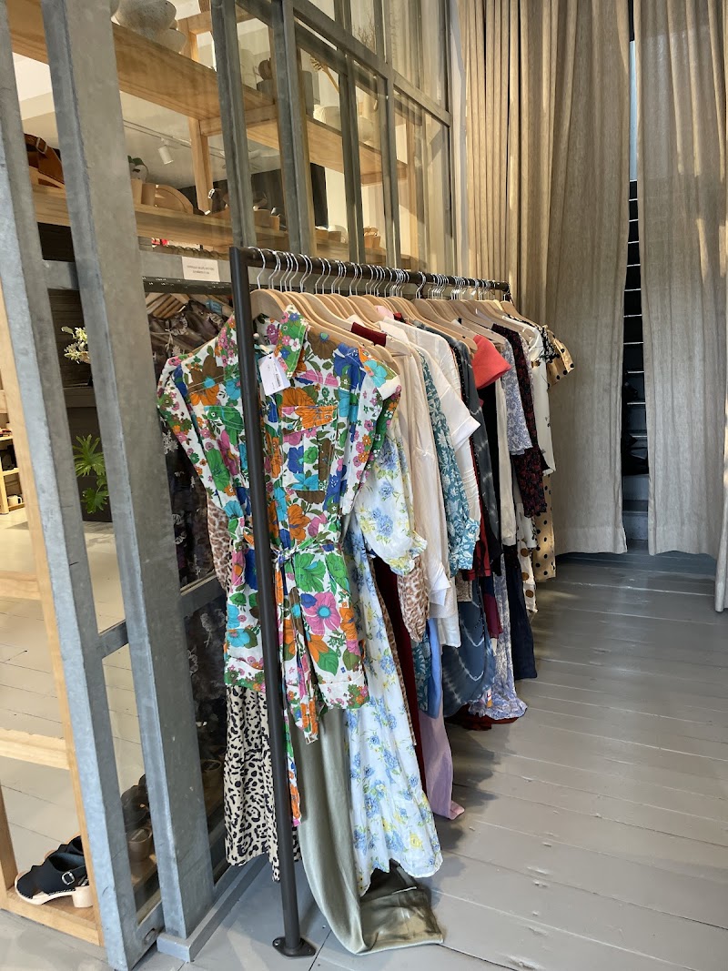 Check out min butik in Paddington
