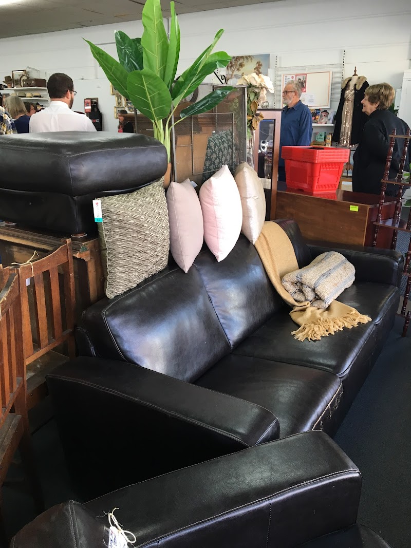 Check out Salvos Stores Benalla in BENALLA