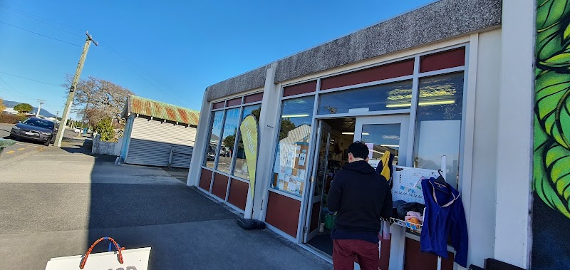 Check out Birthright Opportunity Shop Ōtaki in Ōtaki