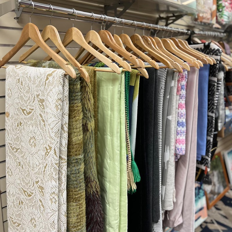 Check out Church 4 Life Op Shop Woodrising in Woodrising