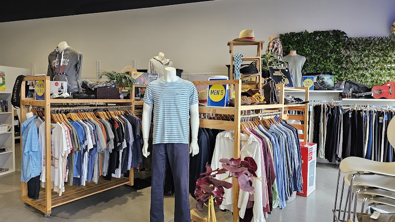 Check out Vinnies Croydon in CROYDON