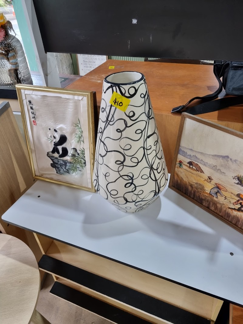 Check out Beerwah Recycle Market in Beerwah