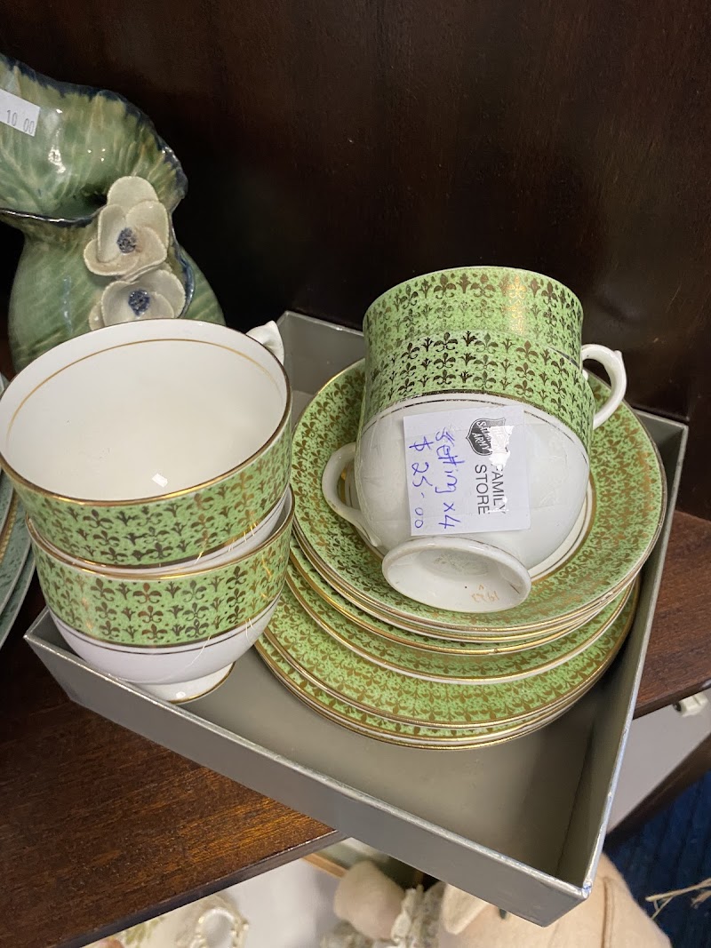 Check out Salvation Army Family Store in Brookfield