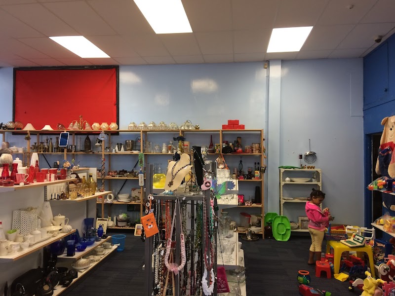 Check out Salvation Army Family Store in Brookfield