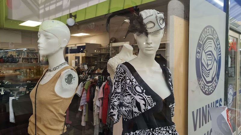 Check out Vinnies Glenview in Glenview