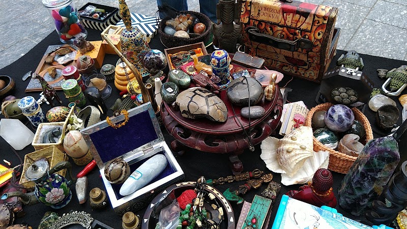 Check out Suitcase Rummage Brisbane in Brisbane City