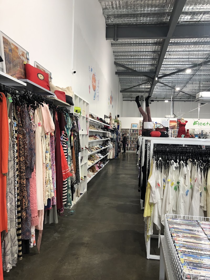 Check out Vinnies Norlane in NORLANE