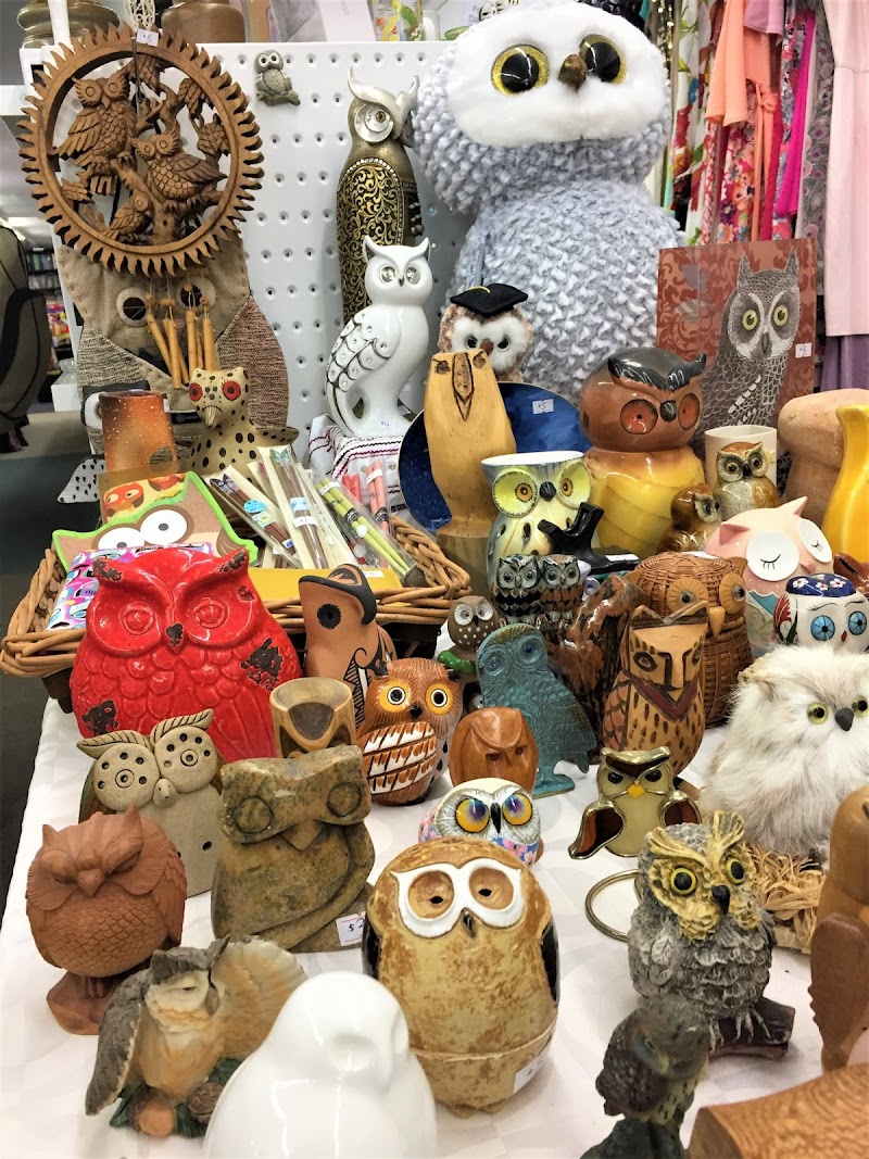 Check out Hunt 4 Hope Op Shop in Maroubra
