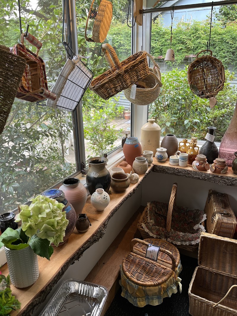 Check out Steven Walter Children's Boutique Op Shop in Penrith-Katoomba corridor