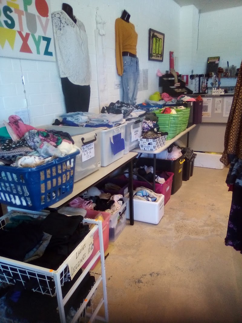 Check out Kalbarri MEEDAC Op-Shop in Kalbarri
