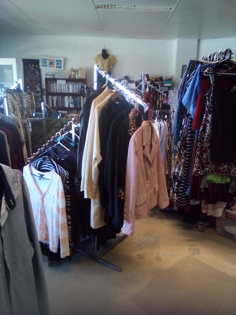 Check out Kalbarri MEEDAC Op-Shop in Kalbarri