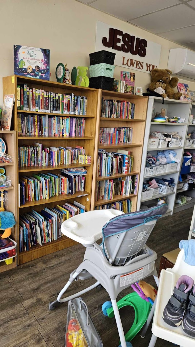 Check out Op Shop @ Para Vista in Para Vista