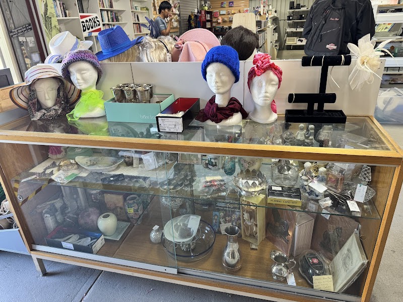 Check out Op shop in South Bunbury