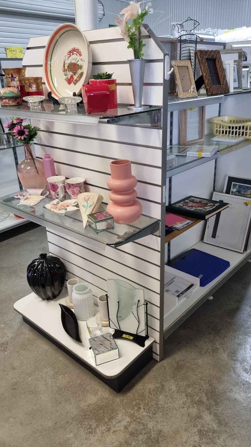 Check out Warwick Shop (A Lifeline Darling Downs Op-Shop) in Warwick