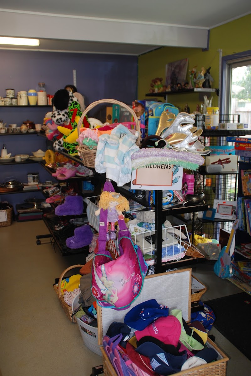 Check out AWLQ Shelter Road Op Shop in Coombabah